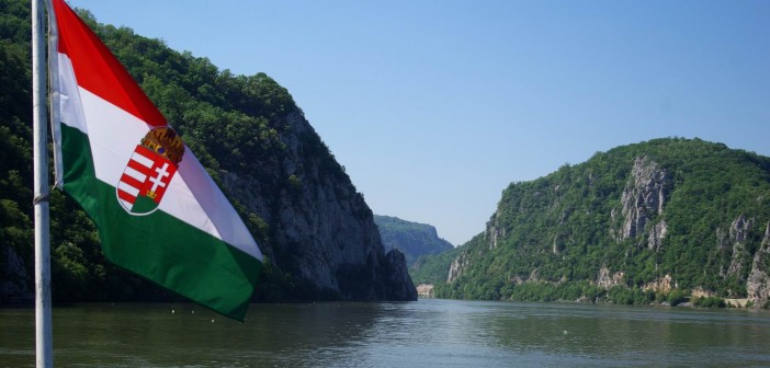 Vaskapu: Budapest Vaskapu dunai hajóút